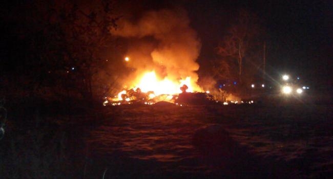 "На борту погибли все" - полиция и спасатели устанавливают точное число жертв падения вертолета в Кременчуге