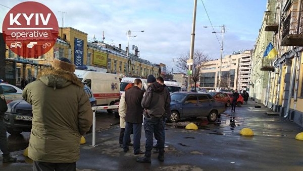 Стало известно, кого расстреляли возле суда в Киеве