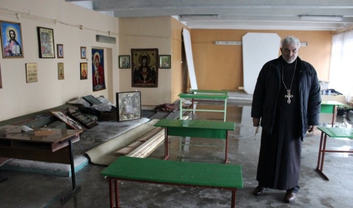 В храме Южноукраинска уничтожен духовный центр Украинской Церкви