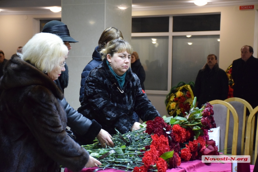 В Николаеве провели в последний путь депутата облсовета Владимира Лусту