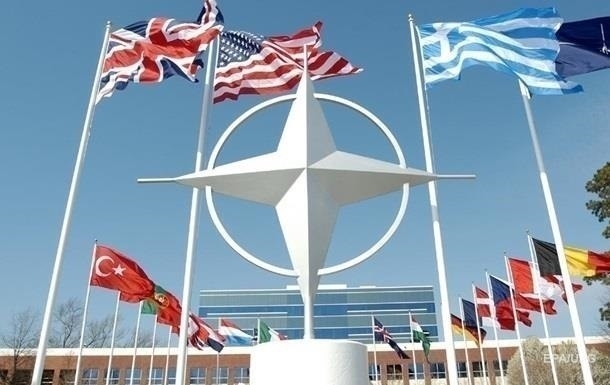 В НАТО еще не определились с политикой по Крыму