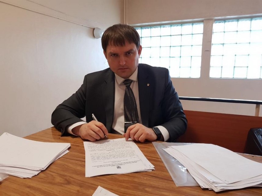 Адвокат Титова приготовил 78 жалоб на действия следователя и прокурора