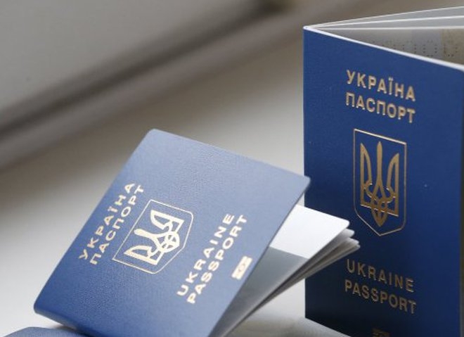 Украинцы оформили четыре миллиона загранпаспортов