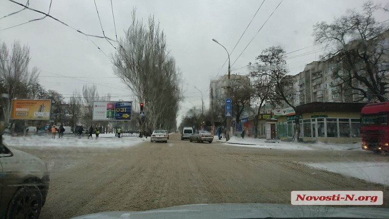 В КП «ЭЛУ автодорог» похвастались, как тщательно очищали от снега ул. Адмиральскую