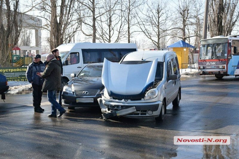 Все аварии понедельника в Николаеве