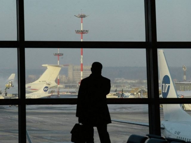 В Украине запретили выезд за границу 82 тысячам неплательщиков алиментов
