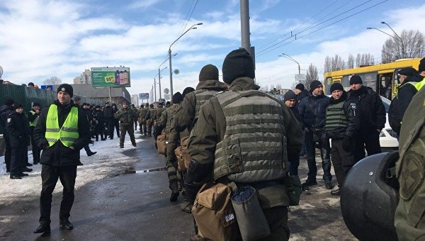 В полиции объяснили, зачем обыскивали завод, где находится штаб "Нацкорпуса"