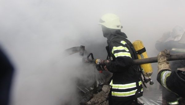 В Харькове в жилом доме вспыхнул пожар: есть жертва 
