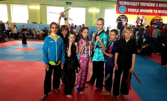 Юные николаевские кикбоксеры заняли первое командное место на чемпионате Украины