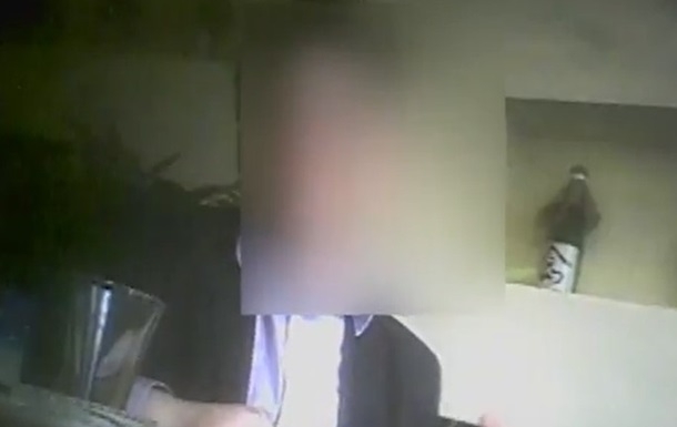 НАБУ показало видео задержания сотрудника СБУ