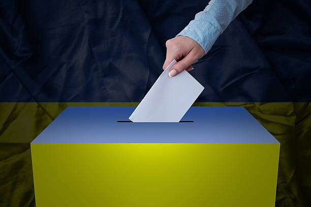 Западные социологи определили лидеров будущей избирательной кампании Украины