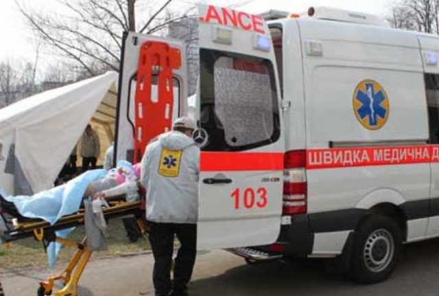 Уже в двух городах Украины школьники массово упали в обморок: проверяют радиационный фон