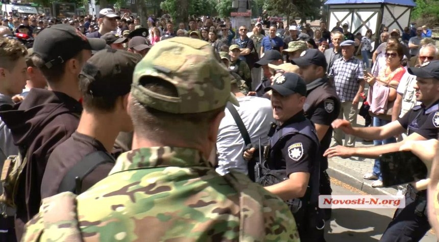 В Николаеве День Победы прошел без грубых нарушений, - полиция