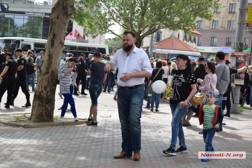 Как прошел День Победы в Николаеве. ФОТОРЕПОРТАЖ