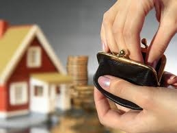Украинцам придут новые платежки за недвижимость: как и сколько платить