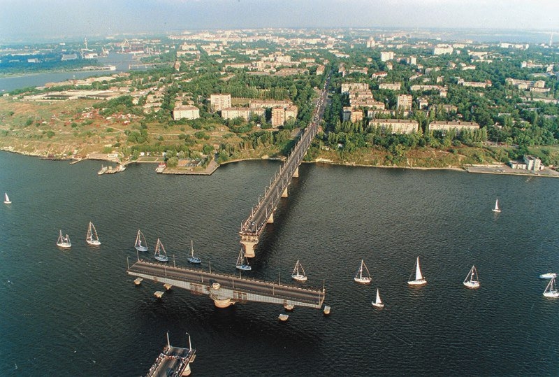 Завтра в Николаеве на час разведут мосты