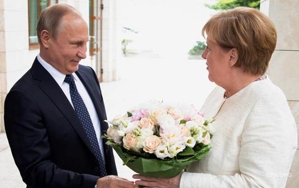 Букет Путина для Меркель СМИ назвали оскорблением