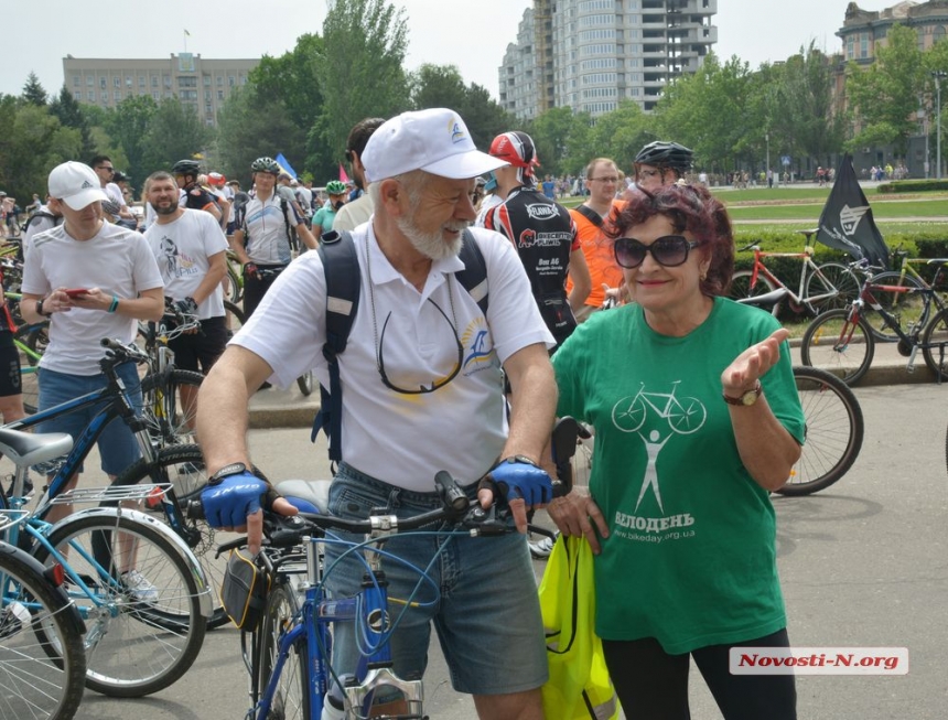 В Николаеве прошел масштабный велодень — участвовали несколько тысяч велосипедистов