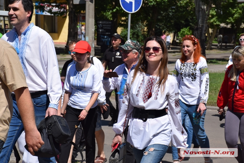 Как в Николаеве прошел марш вышиванок. ФОТОРЕПОРТАЖ