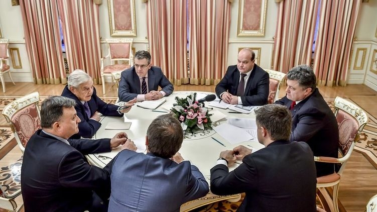 The Washington Times назвала Вакарчука политическим проектом Сороса в Украине