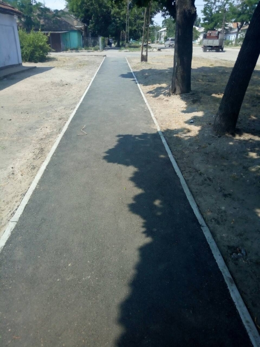 В Заводском районе отремонтировали тротуар