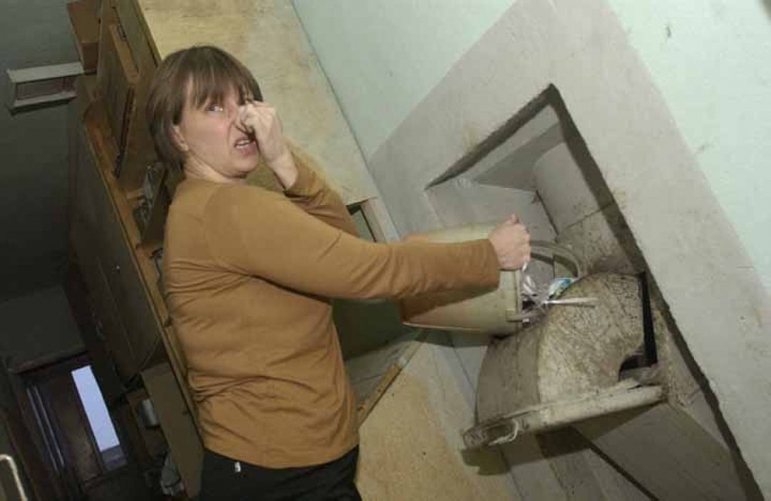 В Украине хотят запретить мусоропроводы в многоэтажках