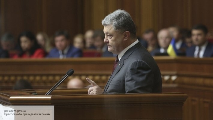 Работу Порошенко и Кабмина одобряют лишь 12% украинцев, - соцопрос