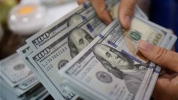 Порошенко подписал закон «О валюте», позволяющий открывать счета за границей