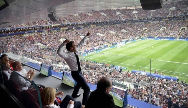 Реакция Макрона на победу сбороной Франции восхитила всех