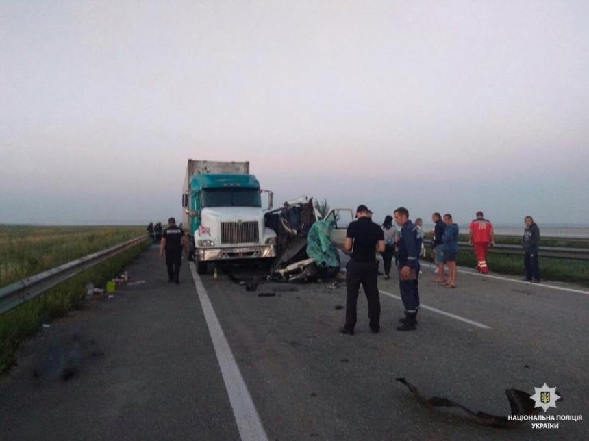 Водителю грузовика — участника смертельного ДТП на Николаевщине, объявлено о подозрении 