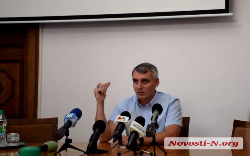 Сенкевич считает, что внеочередные выборы Николаевского горсовета ничего не изменят