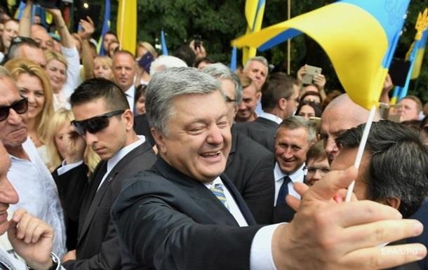 Порошенко: флаг Украины будет развеваться в Ялте