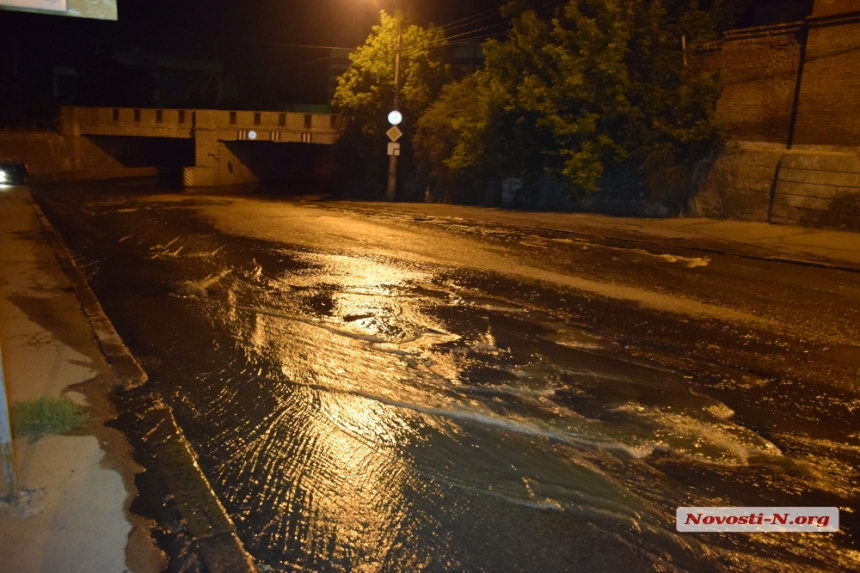 Новая канализационная катастрофа в Николаеве: мощный фекальный поток устремился в лиман
