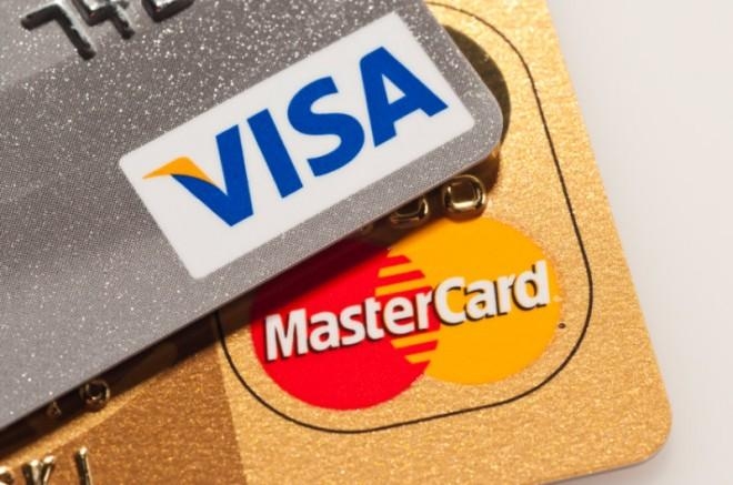В Крыму прекратили обслуживание карт Visa и MasterCard