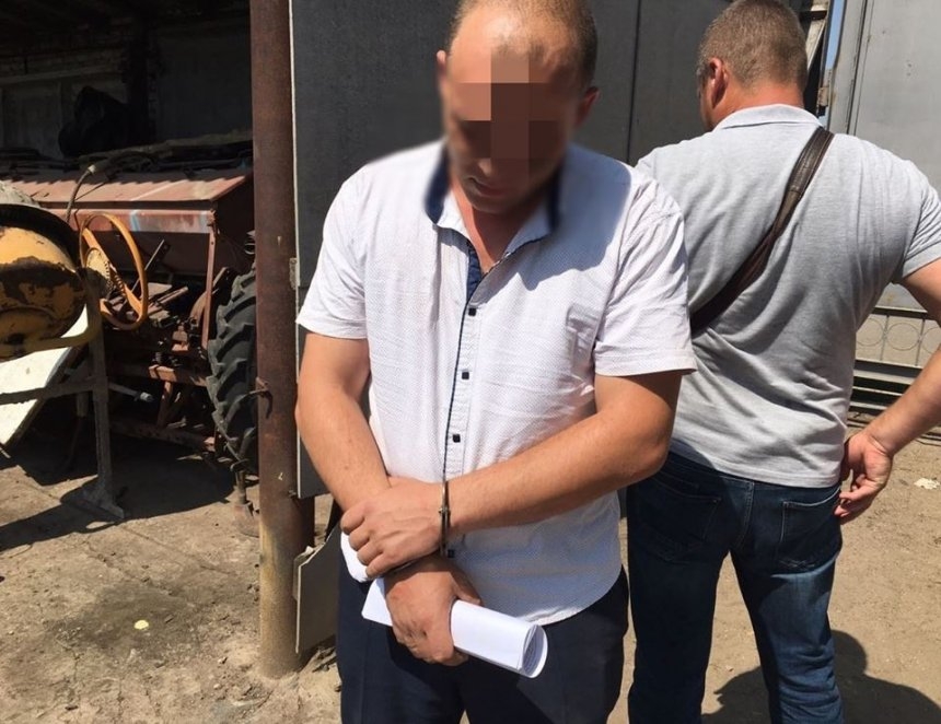 Начальника Еланецкого отдела полиции суд взял под стражу с залогом более полумиллиона гривен