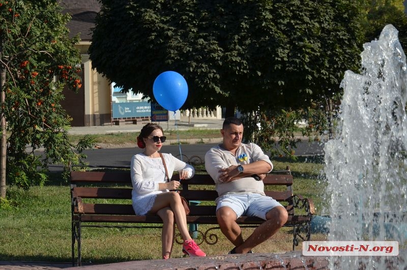 В Николаеве прошел «Марш вышиванок». ФОТОРЕПОРТАЖ