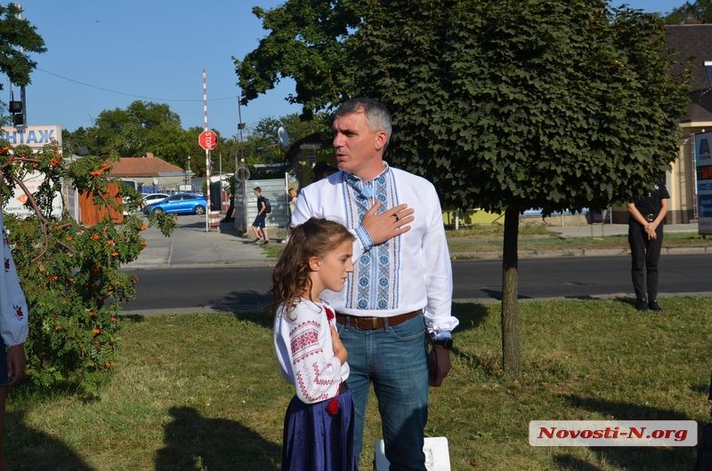 В Николаеве прошел «Марш вышиванок». ФОТОРЕПОРТАЖ