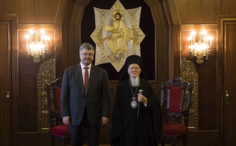 Вселенский патриарх обсудил с Порошенко автокефалию