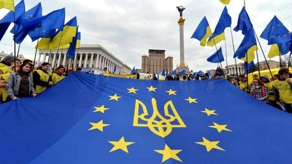 Почти половина украинцев не считают, что они европейцы, - опрос
