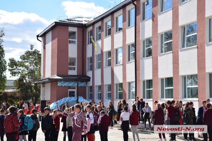 Николаевская школа №60 стала современной и энергомодернизированной