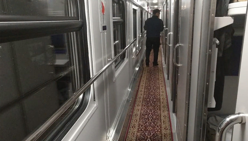 В украинских поездах уберут «советские» ковровые дорожки