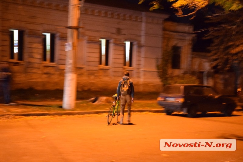 В Николаеве парень укатил свой велосипед с места ДТП, услышав, что вызвали полицию