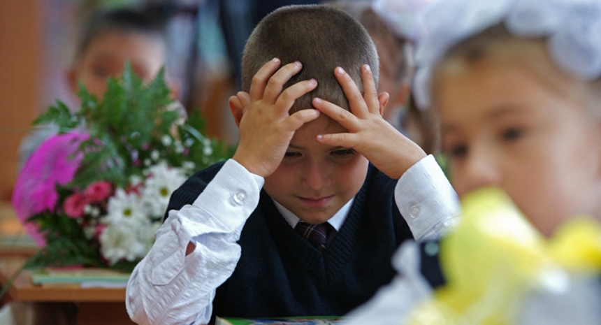Во Львовском лицее первоклашки перестали ходить на уроки из-за агрессивного одноклассника