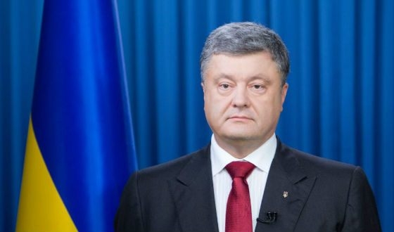 "Не объявление войны": Порошенко не собирается воевать после введения военного положения