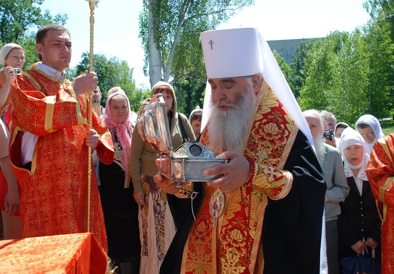 В Николаев привезли мощи святой великомученицы Анастасии. ФОТО