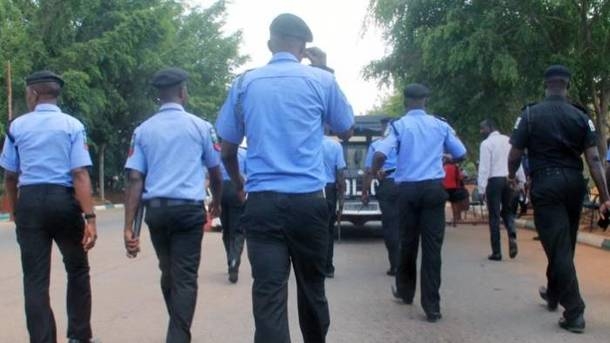 В Нигерии во время спецоперации полицейские убили более 100 человек