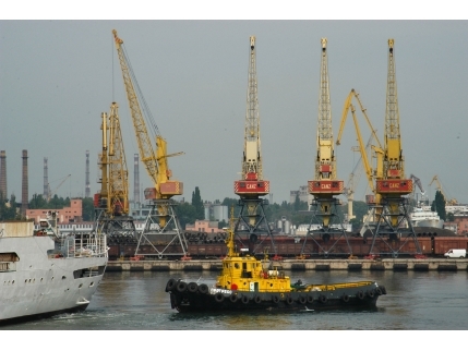 Из-за ситуации в Азовском море судовладельцы переориентировались на Николаев