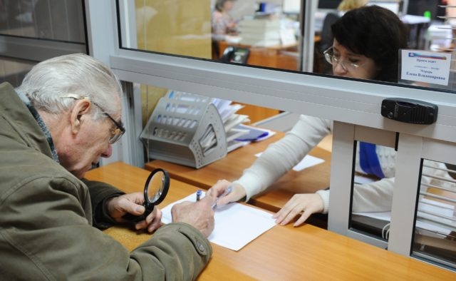 В Пенсионном фонде объяснили, кому в Украине ждать перерасчет пенсий с 1 января