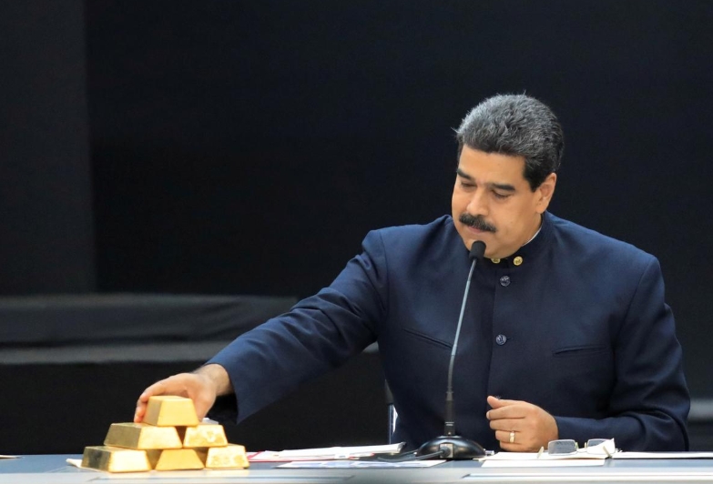Венесуэла продает 15 тонн золота арабам, чтобы получить валюту - Reuters 