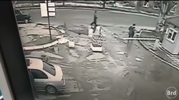 Зарезали в собственной машине: в Запорожской области убили таксиста. ВИДЕО